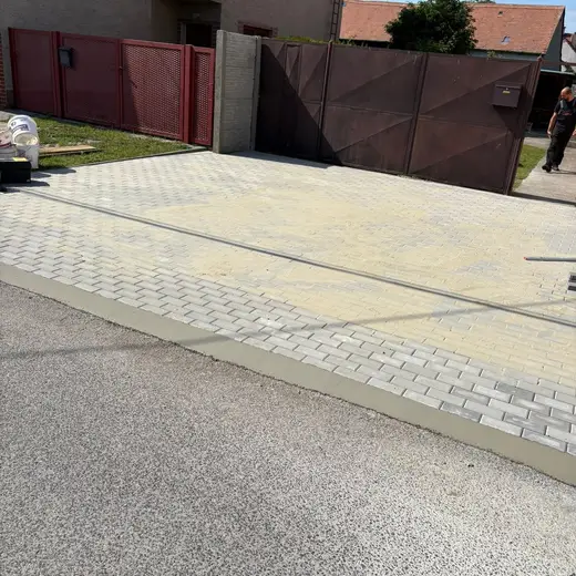 Zámková dlažba a chodníky, fotka 1
